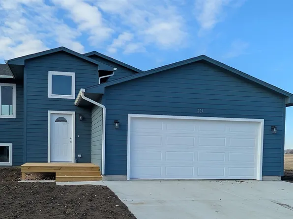 207 Sund St, Worthing, SD 57077