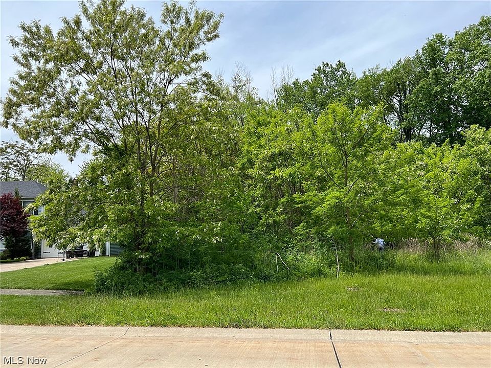 1st image of Vl W Brockway Dr