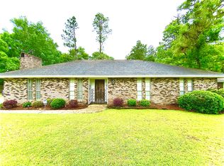 113 Tanglewood Dr, Hattiesburg, MS 39402