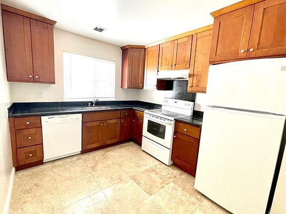 2nd image of 1445 7th Ave APT 4