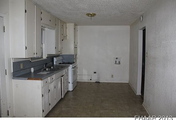 5th image of 115 W Pearl St