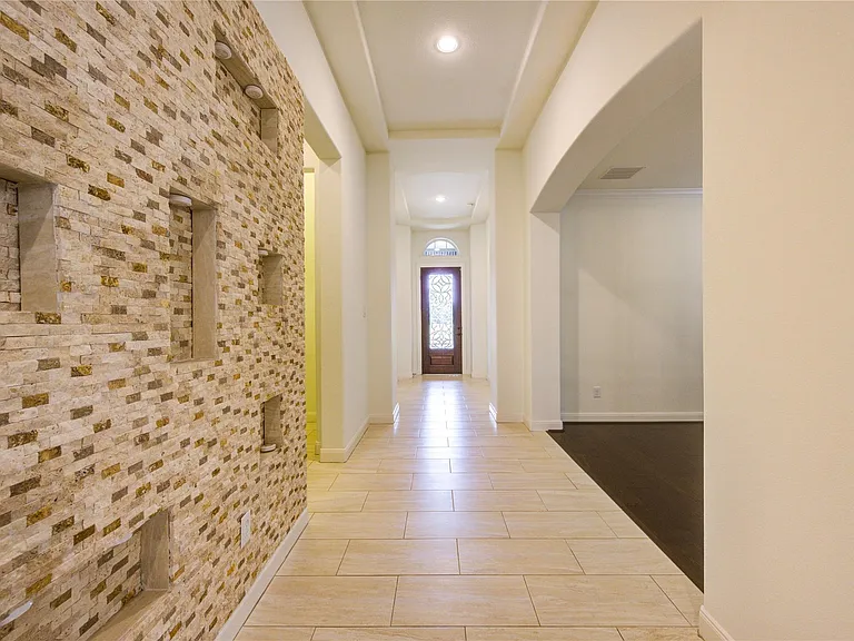 25642 Luna Vista Ln — Photo 4