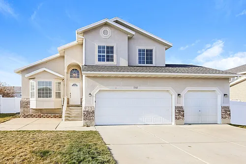 7332 S Jasper Hill Dr Photo 1