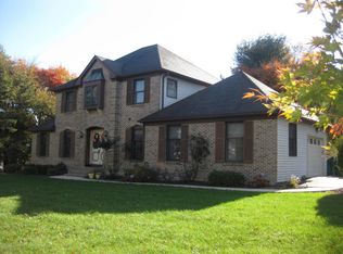 105 Pine Ct, Saylorsburg, PA 18353