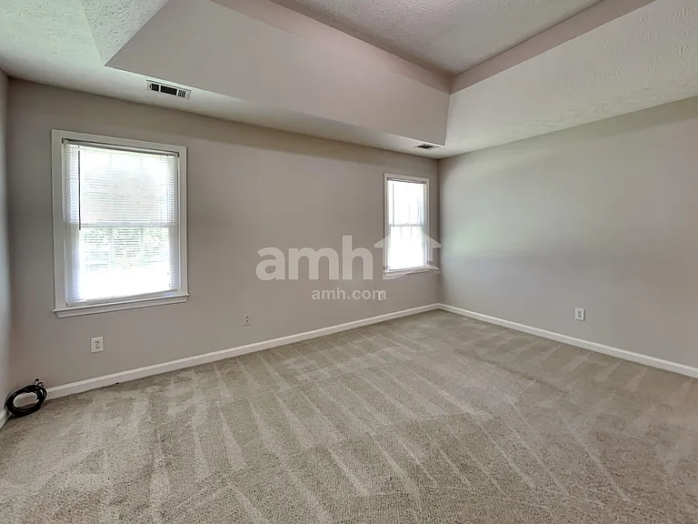 1947 Walden Park Dr — Photo 10