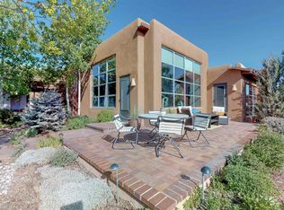 4 Avenida La Scala, Santa Fe, NM 87506