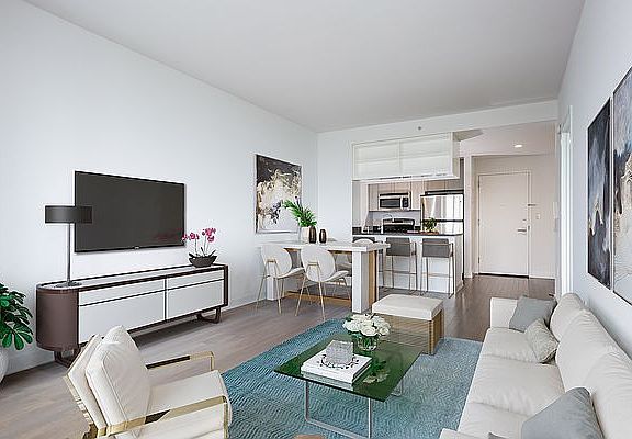 4th image of 388 Bridge St APT 21J