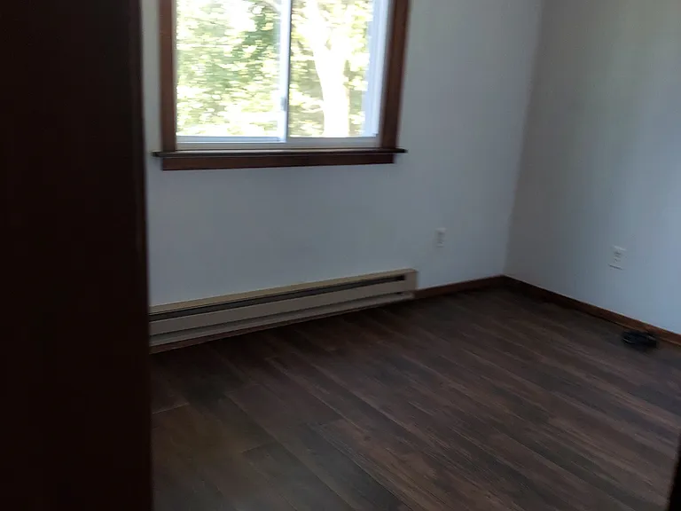 105 Feather Ln — Photo 6