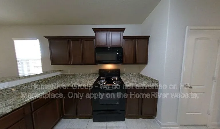1228 Arizona Dr — Photo 11