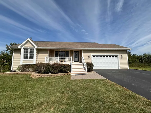 12A30 Kennedy Dr, Apple River, IL 61001