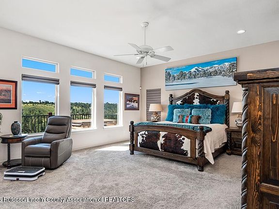 5th image of 108 Red Hawk Ln