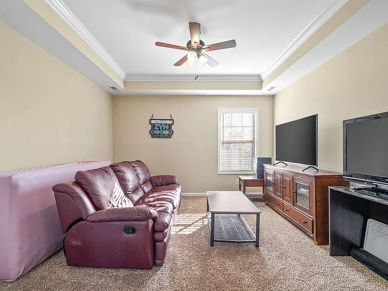 3349 Wiser Dr — Photo 22