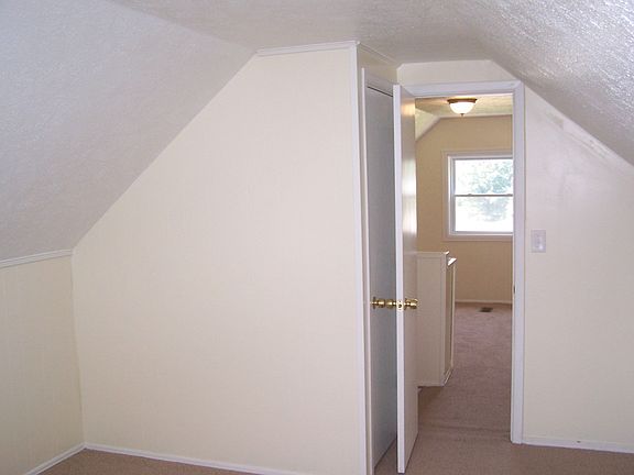Upper Level Bedrooms