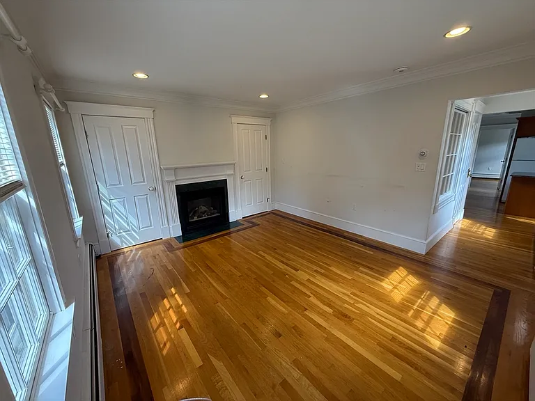 580 Main St #2 — Photo 10