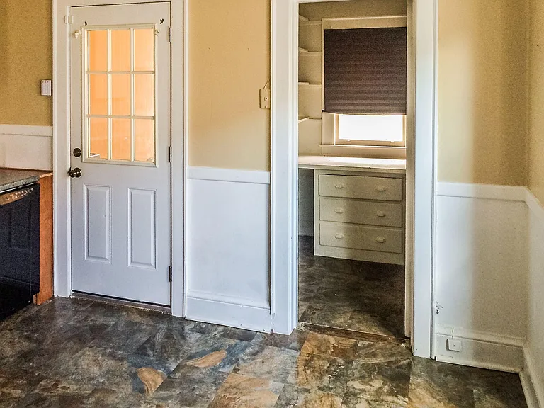 22 Fairview St #3 — Photo 5