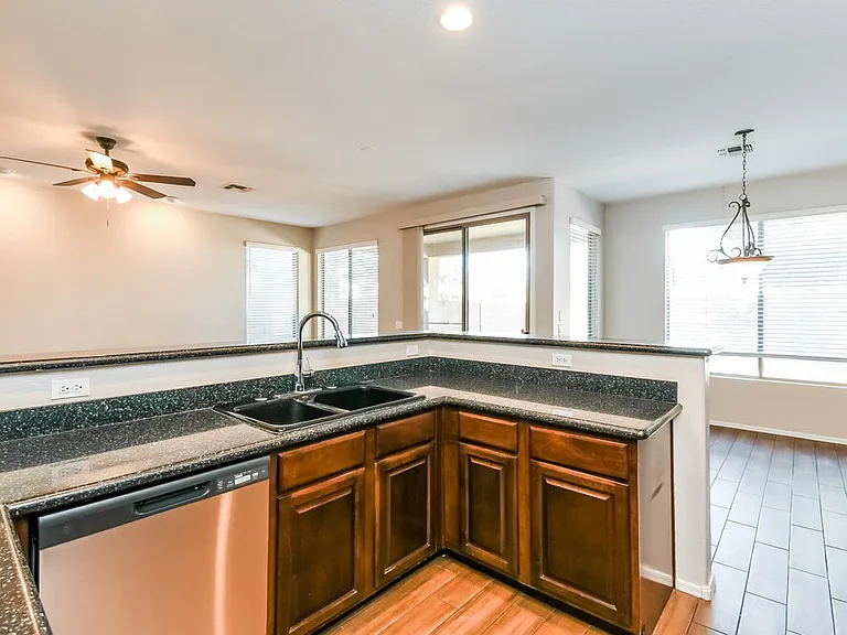 3700 E Morning Star Ln — Photo 9