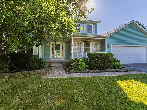 2nd image of 130 Oakshire Way