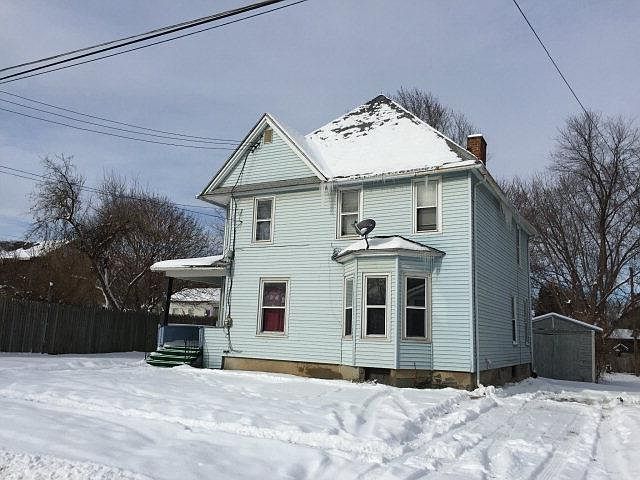 1st image of 707 Carpenter St