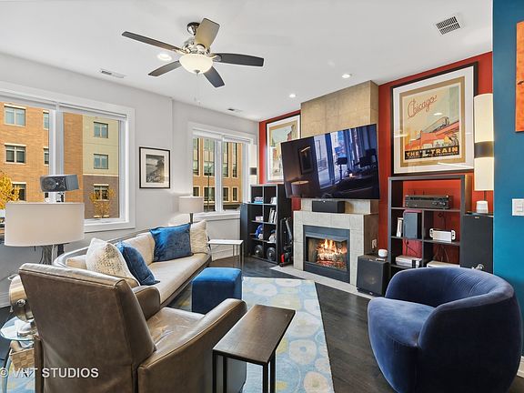 2nd image of 3536 N Ashland Ave APT 2N