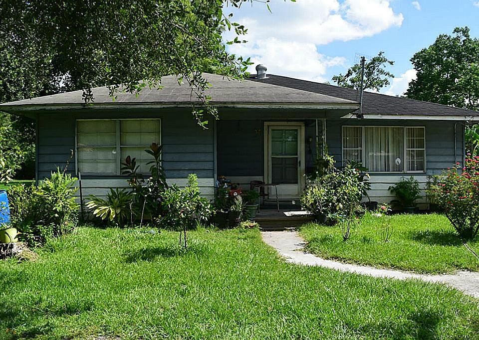 1st image of 1718 Sunny Dr