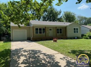 1420 SW Burnett Rd, Topeka, KS 66604