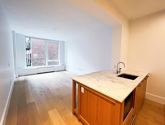 Rented by Lavenue Group Inc | media 20