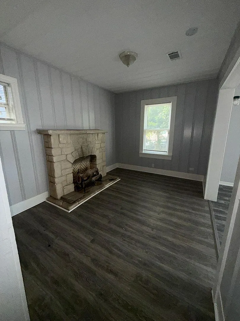 3012 Live Oak Street — Photo 4