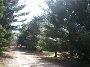 14351 Baker Rd, Madison, OH 44057