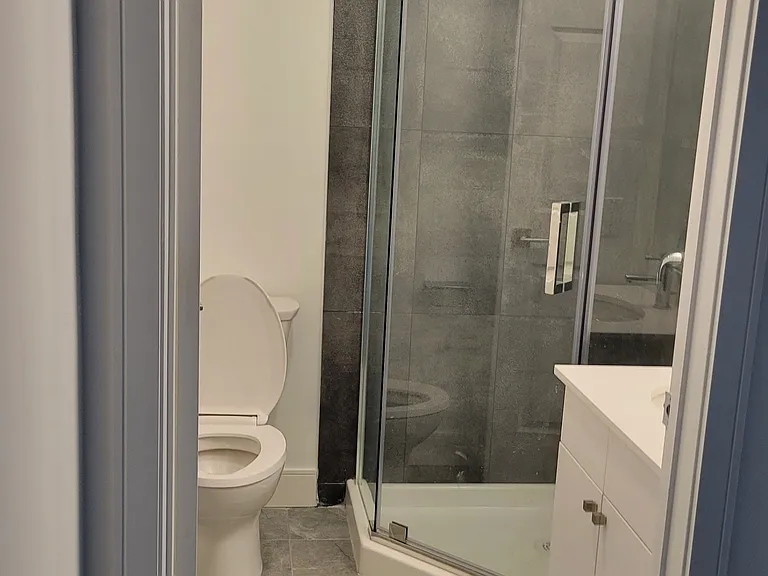 1 Wellington St #610 — Photo 4