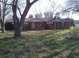 296 Lemuels Rd, Gaffney, SC 29341