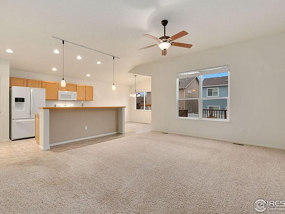 2nd image of 2512 Lynnhaven Ln