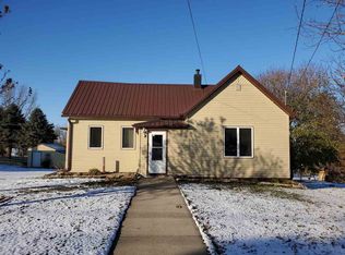 329 E Plum St, West Union, IA 52175