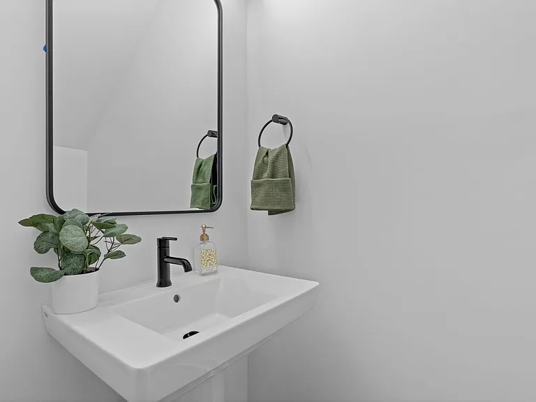 5619 Johnson Woods Ct — Photo 5
