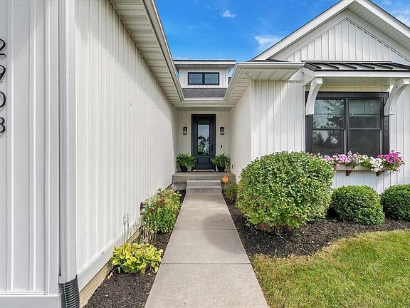 2nd image of 2908 Diamond Mil Cir