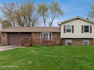 206 Diana Ave, Shorewood, IL 60404