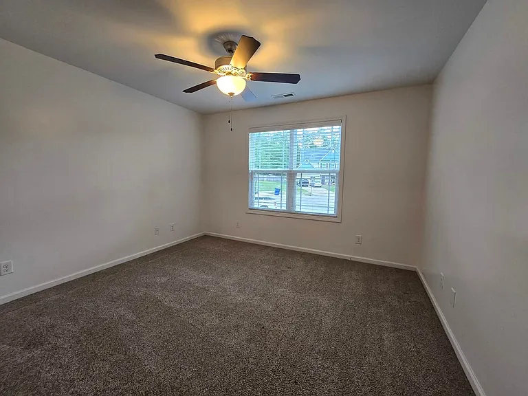 102 Whistling Pines Dr — Photo 27