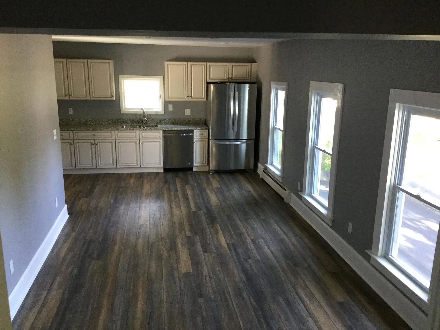 223 Main St — Photo 4