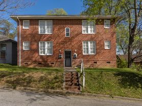 852 Fulton Ave