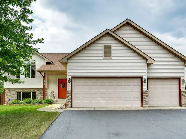 1004 Marion St, Isanti, MN 55040