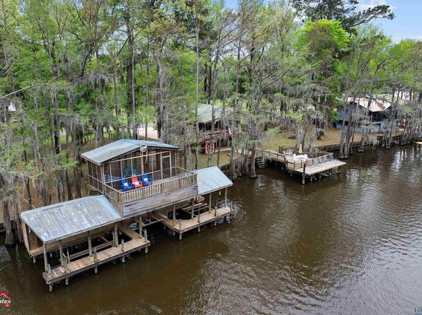 4175 Cypress Village Rd, Karnack, TX 75661