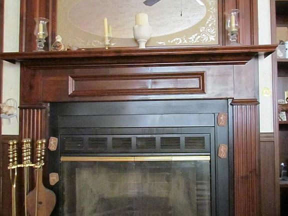 5th image of 2054 Buhl Ln