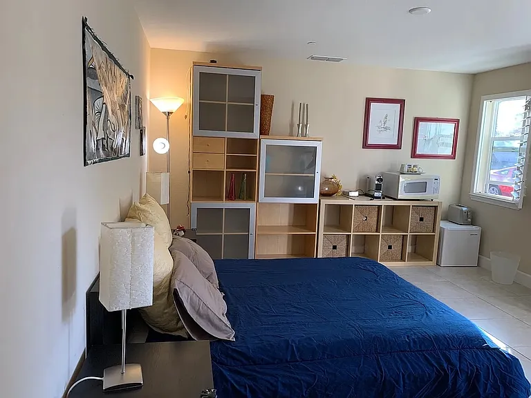 261 Esfahan Ct — Photo 14