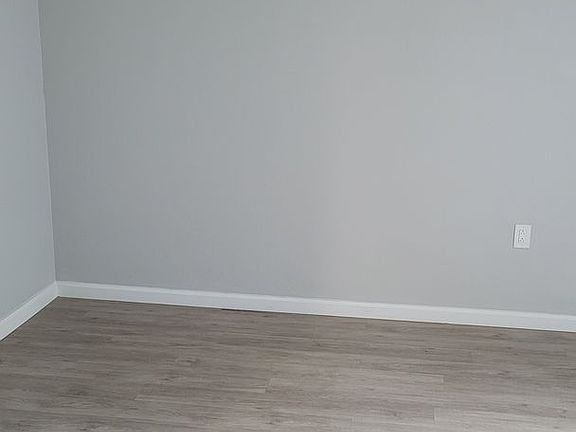 5th image of 4109 Kansas St #1
