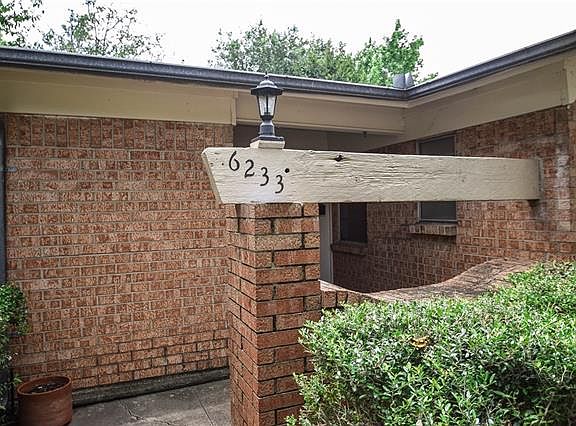 4th image of 6233 Jennie Dr