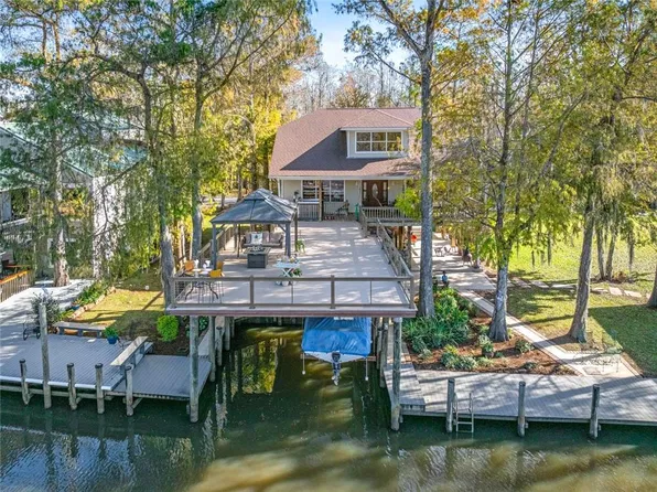 20855 Henry Rd, Killian, LA 70462