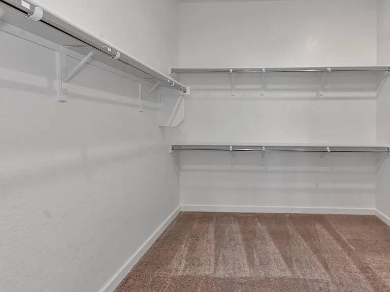 6037 Amalea Ln — Photo 25