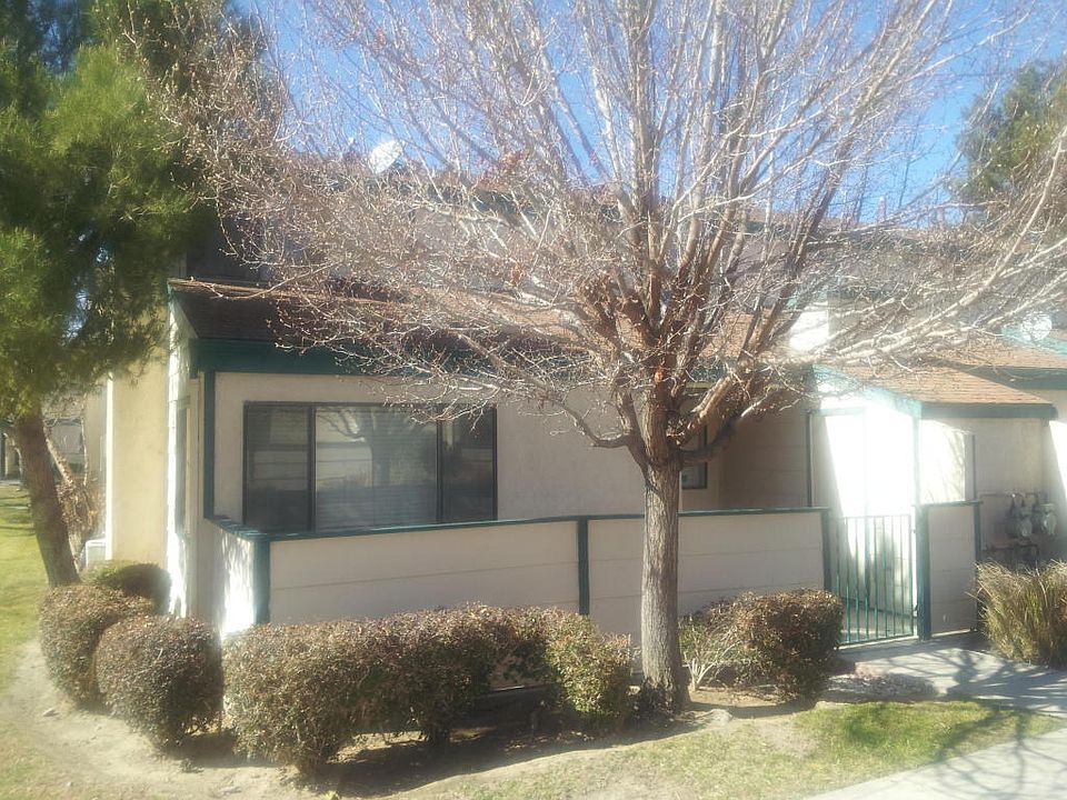1st image of 44556 15th St E Unit 2