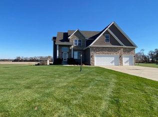 143 S 325 E, Valparaiso, IN 46383