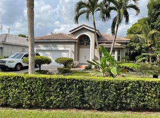 7091 E Tropical Way, Plantation, FL 33317