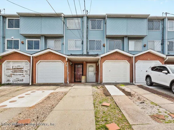 358 Hylan Blvd, Staten Island, NY 10305